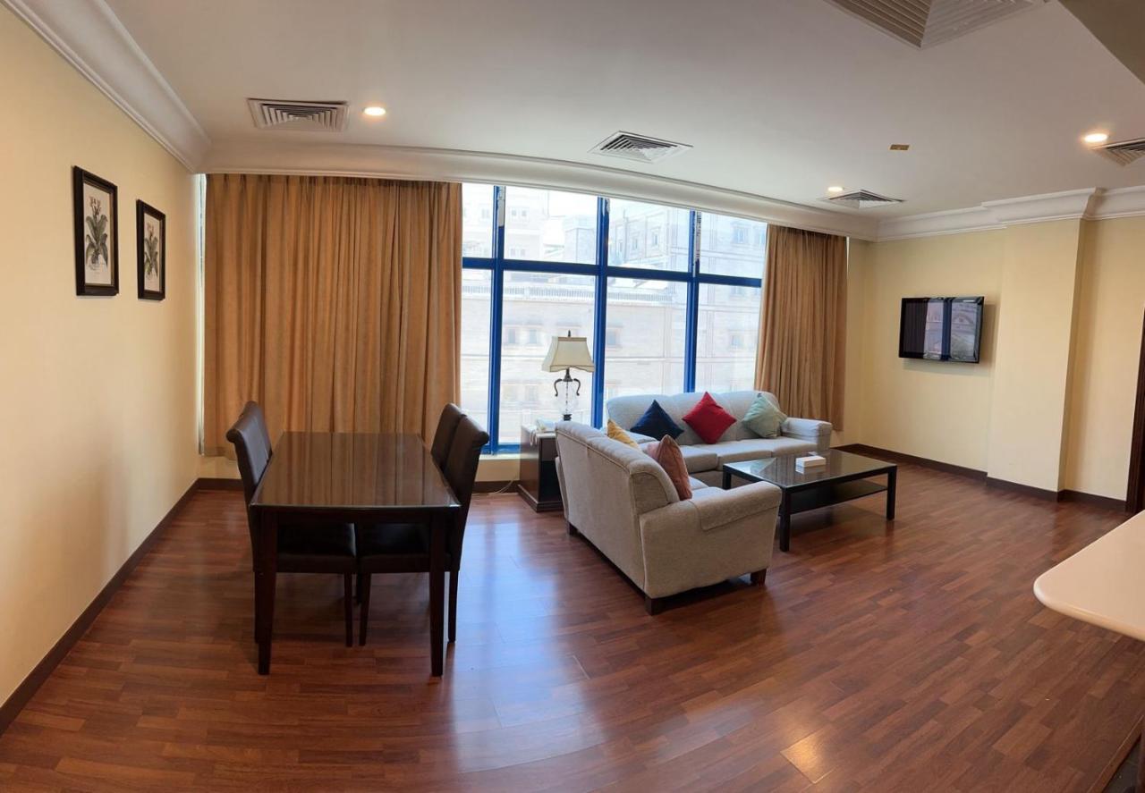The Palace Suites Al Khobar Eksteriør billede