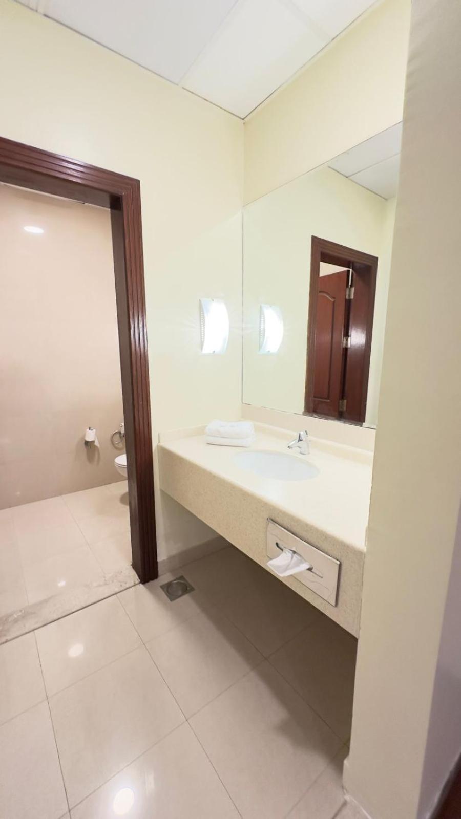 The Palace Suites Al Khobar Eksteriør billede